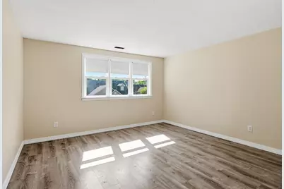 53 Luden St, Springfield, MA 01118 - Photo 28