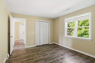 53 Luden St, Springfield, MA 01118 - Photo 22