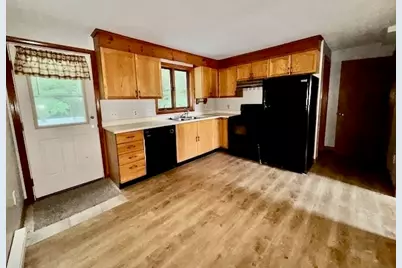 472 Russell Road, Westfield, MA 01085 - Photo 2