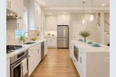 4 Baldwin St #4, Newton, MA 02458 - Photo 6