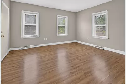 90 Oak Street #1, Middleborough, MA 02346 - Photo 6