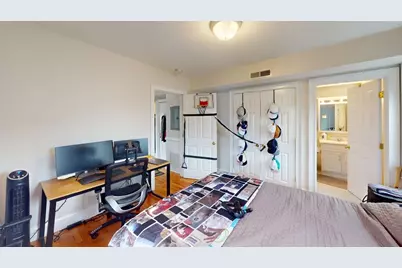 120 D St. #2, Boston, MA 02127 - Photo 4