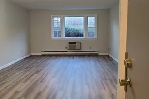 180 Main St, Bridgewater, MA 02324 - Photo 4