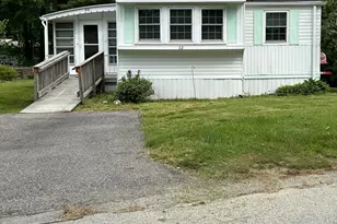 22 Sycamore Dr, Halifax, MA 02338 - Photo 1