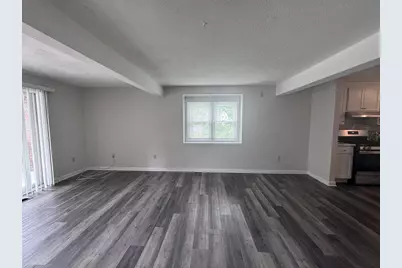 168 Pine St #5, Danvers, MA 01923 - Photo 6