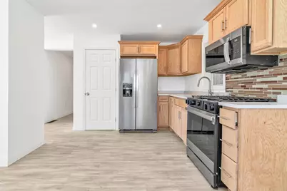 70 Marston Street, Lawrence, MA 01841 - Photo 16