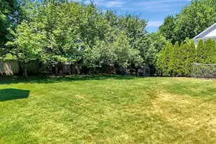 13 Green St, Newton, MA 02458 - Photo 22