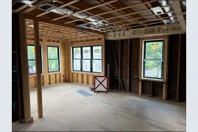 75 Dudley, Cambridge, MA 02140 - Photo 4