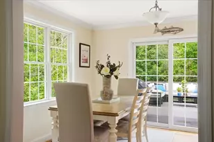 37 Sylvia St, Fairhaven, MA 02719 - Photo 10