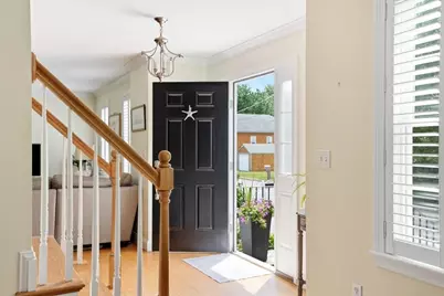 37 Sylvia St, Fairhaven, MA 02719 - Photo 4