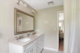 37 Sylvia St, Fairhaven, MA 02719 - Photo 20