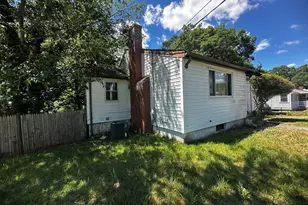 40 Cross St, Randolph, MA 02368 - Photo 4