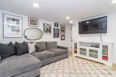 58 Manor Ave, Wellesley, MA 02482 - Photo 18