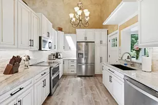 41 Apple Rd, Brimfield, MA 01010 - Photo 10