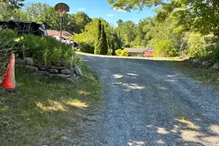 514 Mashamoquet Rd, Pomfret, CT 06259 - Photo 10