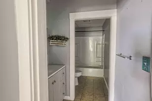 9 Greenwood St, Worcester, MA 01607 - Photo 14
