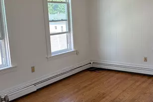 9 Greenwood St, Worcester, MA 01607 - Photo 2