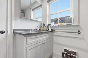 44 Evergreen St, Boston, MA 02130 - Photo 16