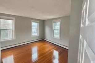 225 Florence St, Boston, MA 02131 - Photo 10