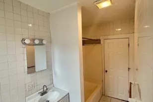 225 Florence St, Boston, MA 02131 - Photo 16