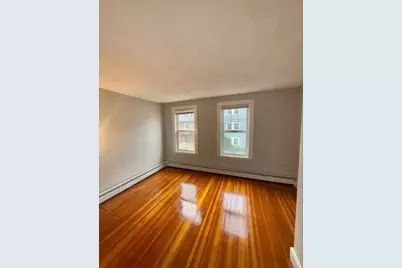 225 Florence St. #2nd fl, Boston, MA 02131 - Photo 6
