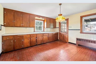 52-54 Loomis Avenue, Watertown, MA 02472 - Photo 8