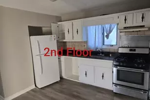 19 Halford Pl, Lynn, MA 01902 - Photo 1