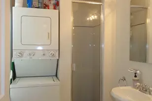 17 Centre St, Cambridge, MA 02139 - Photo 6