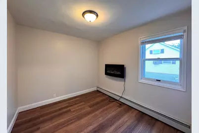 38 Hunting St #2, Cambridge, MA 02141 - Photo 10
