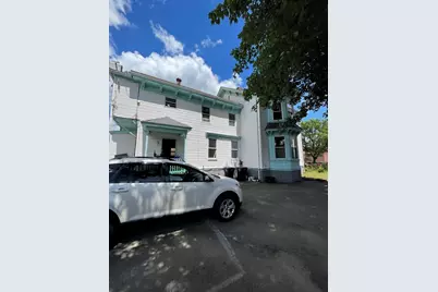 187 Chestnut St, Holyoke, MA 01040 - Photo 2