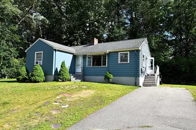 21 Strout Ave, Wilmington, MA 01887 - Photo 2