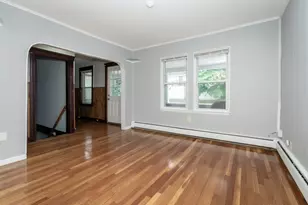 98 Winter St, Saugus, MA 01906 - Photo 6
