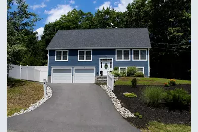7 Tabor Rd, Uxbridge, MA 01569 - Photo 2