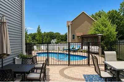7 Tabor Rd, Uxbridge, MA 01569 - Photo 4