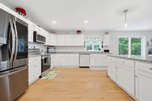 7 Tabor Rd, Uxbridge, MA 01569 - Photo 6