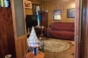 20 Rathburn St, Chicopee, MA 01020 - Photo 22