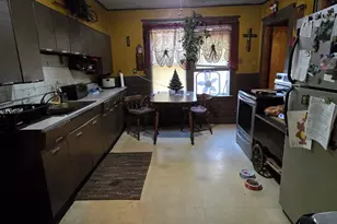 20 Rathburn St, Chicopee, MA 01020 - Photo 16