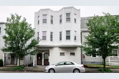 25 W Wyoming Ave #6, Melrose, MA 02176 - Photo 1