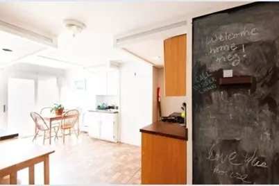 837.5 E 2nd St #1, Boston, MA 02127 - Photo 2
