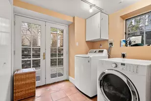 136 Appleton St, Cambridge, MA 01238 - Photo 12