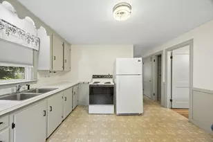29 Courtland St, Worcester, MA 01602 - Photo 12