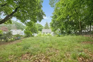 29 Courtland St, Worcester, MA 01602 - Photo 4