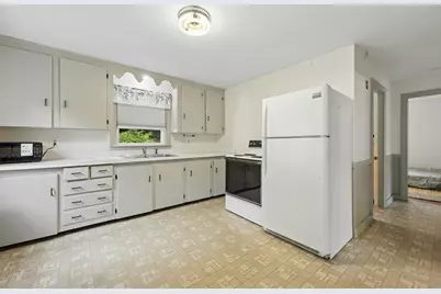 29 Courtland Street, Worcester, MA 01602 - Photo 16