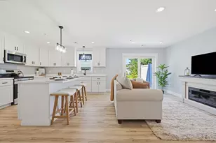 321 Winthrop St, Taunton, MA 02780 - Photo 10