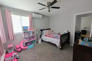 86 Edwards St, Fitchburg, MA 01420 - Photo 8