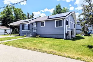 86 Edwards St, Fitchburg, MA 01420 - Photo 2