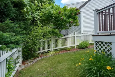 25 Intervale Farm Ln, Northborough, MA 01532 - Photo 4