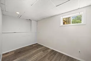 339 Auburn St, Bridgewater, MA 02324 - Photo 26
