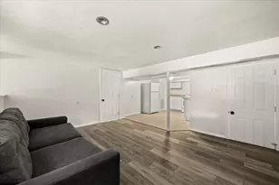 339 Auburn St, Bridgewater, MA 02324 - Photo 20