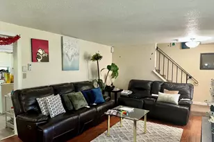 192 W Main St, Northborough, MA 01532 - Photo 2